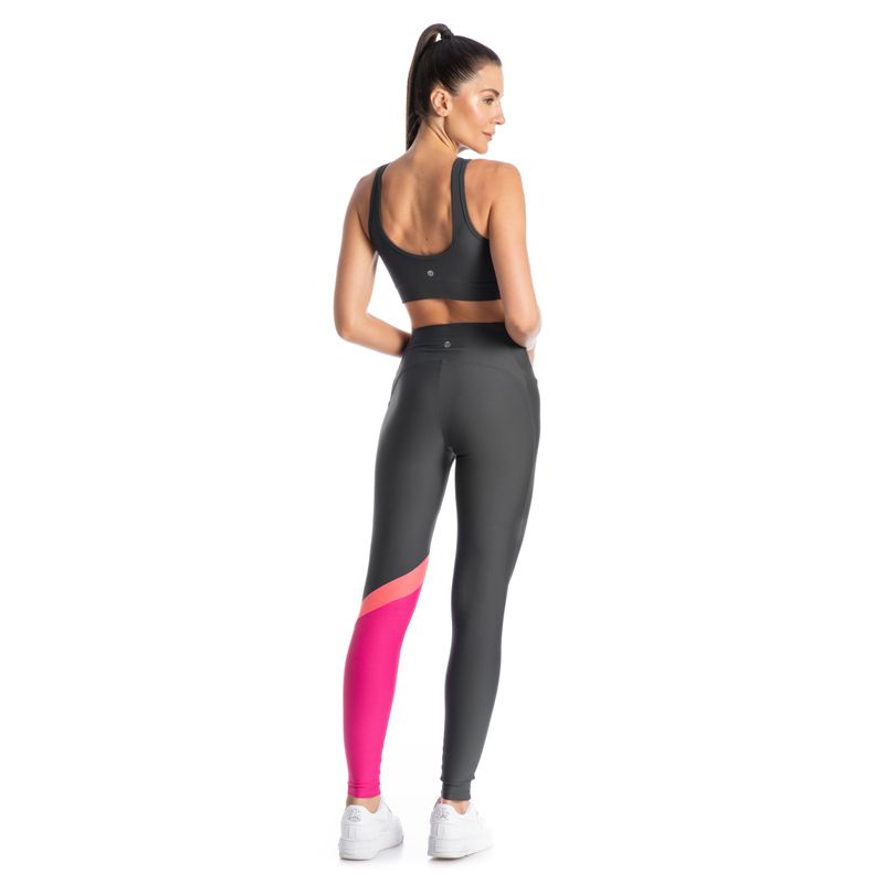 Calca-Legging-Feminina-Perfect-Shape-Com-Recortes-Chelsea-Rosa-Daniela-Tombini