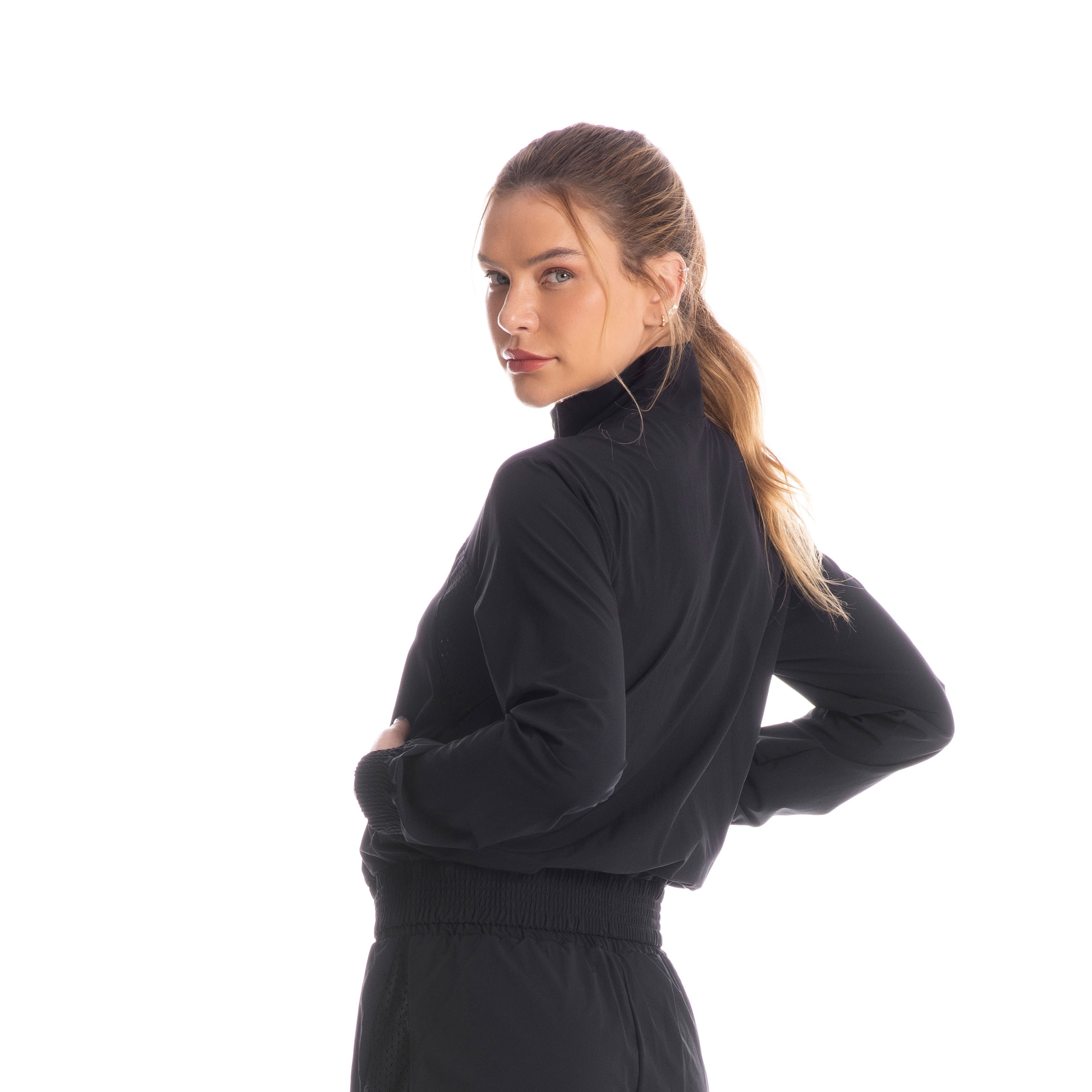 Jaqueta Corta Vento Com Bolso Runner Vivame Preto - Imagem 2