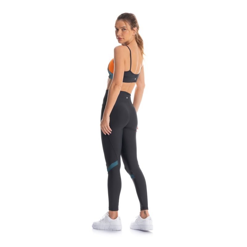 Top-Feminino-Light-Com-Recortes-Urban-Vivame-Daniela-Tombini