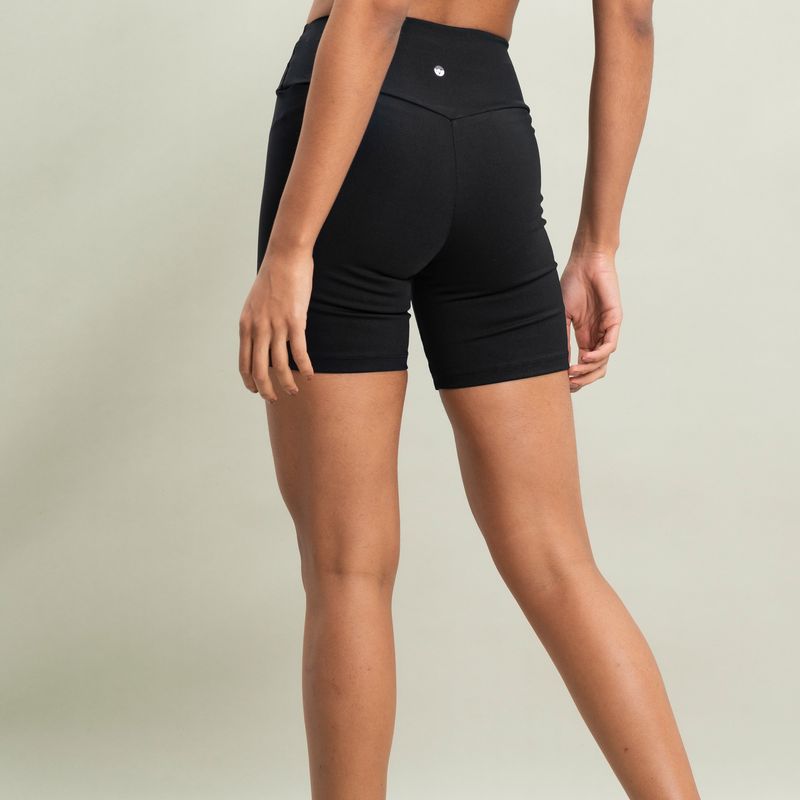 Bermuda-Feminina-V-shape-Urban-Vivame-Daniela-Tombini