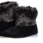 Bota-Feminina-Com-Pelo-Polar-Daniela-Tombini