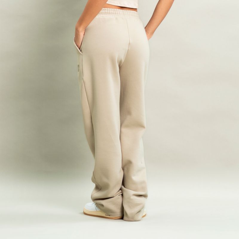 Calca-Feminina-Em-Moletom-Reta-Com-Bolso-Dune-Emmy-Vivame-Daniela-Tombini