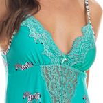Camisola-Curta-Com-Renda-Fenda-Regi-Luisa-Zebra-Daniela-Tombini