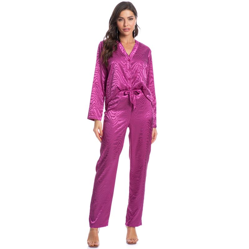 Pijama-Feminino-Longo-Abotoado-Em-Cetim-Luiza
