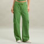 Calca-Feminina-Em-Moletom-Cargo-Ampla-Com-Bolso-Megan-Vivame