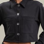 Camisa-Feminina-Em-Moletom-Abotoada-Cropped-Arianna-Vivame
