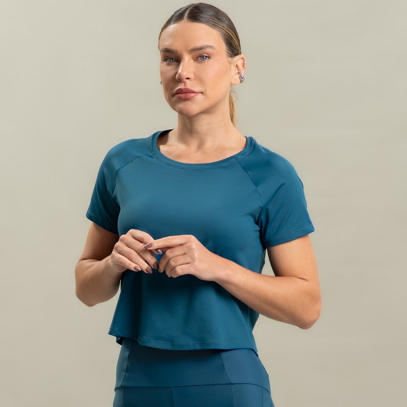 Camiseta-Feminina-Crop-Embrace-Vivame