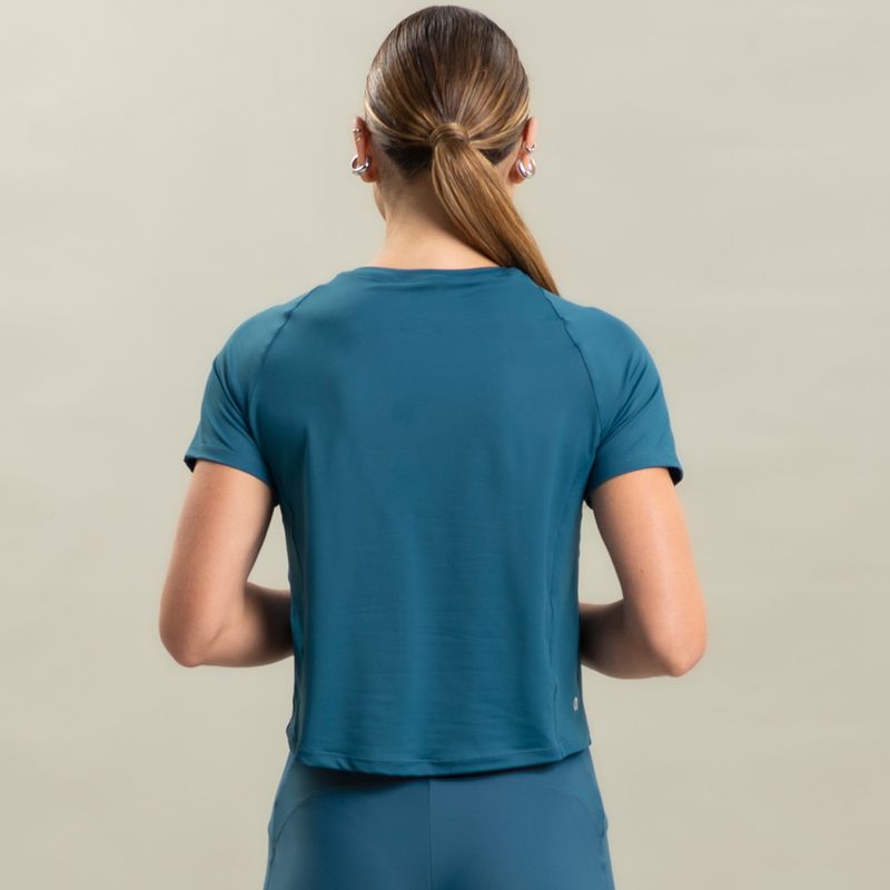 Camiseta-Feminina-Crop-Embrace-Vivame