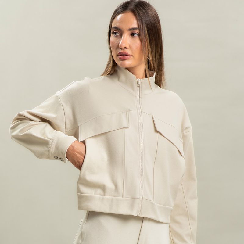 -Jaqueta-Feminina-Com-Bolso-Chloe-Vivame