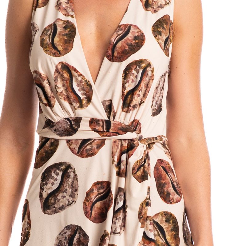 Vestido-Curto-Com-No-Conchas