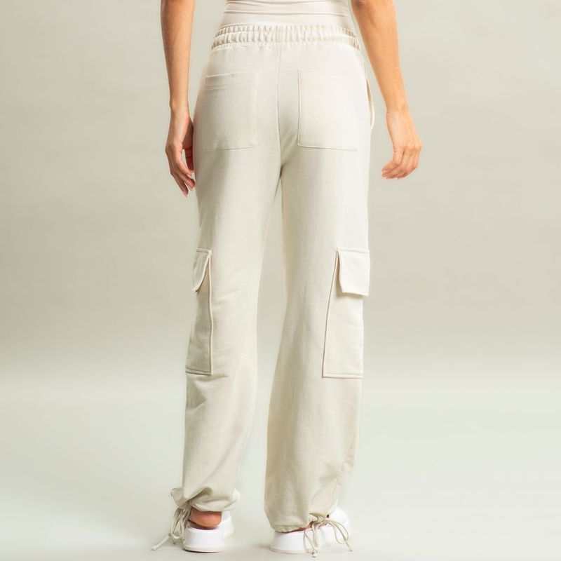 Calca-Feminina-Em-Moletom-Cargo-Com-Bolso-Harper-Vivame
