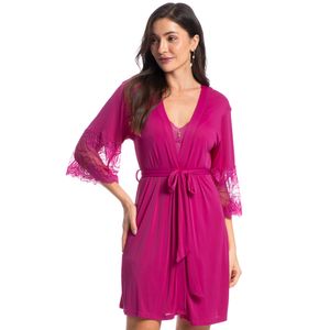 Robe Feminino Curto Com Renda Mari