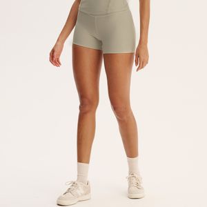 Shorts Curto Essential Shape Align