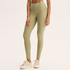 Calça Feminina Legging Invisible Slim Shape Curve Vivame