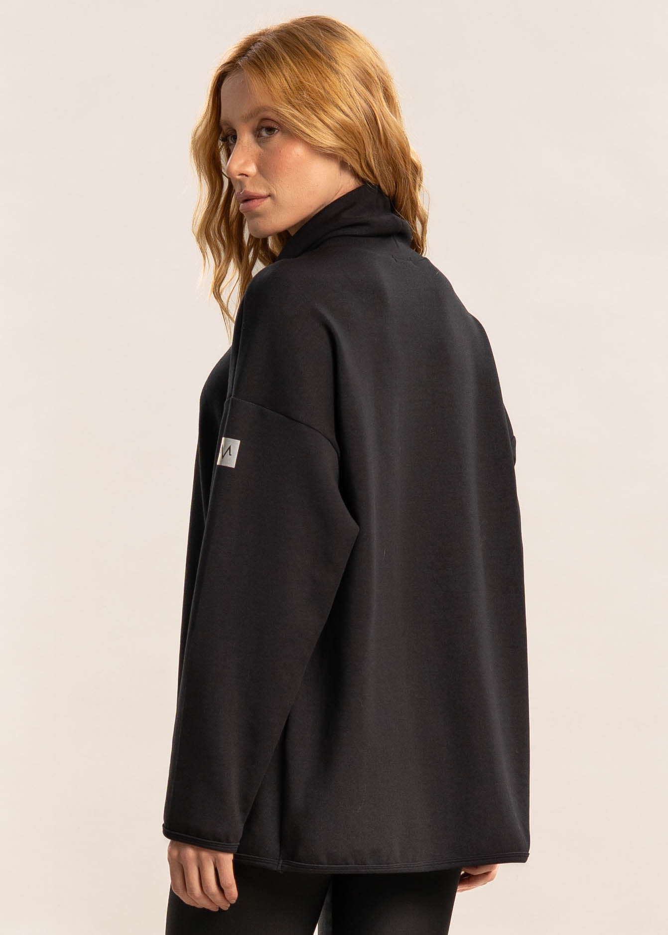 Blusão Modal Duo Com Abertura Frontal Essence Preto - Imagem 2