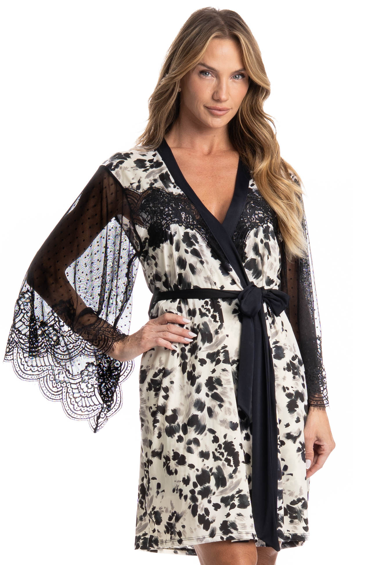 Robe Feminino Helen Preto - Imagem 1