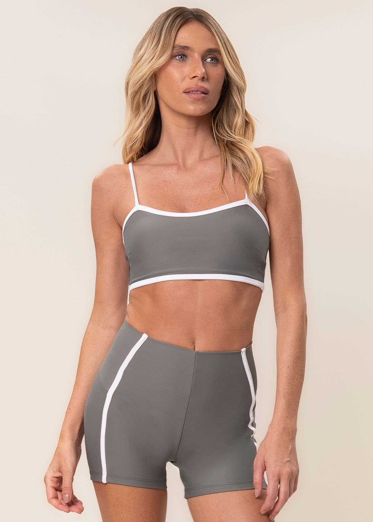Shorts Curto Curve Invisible Slim Shape Cinza - Imagem 1