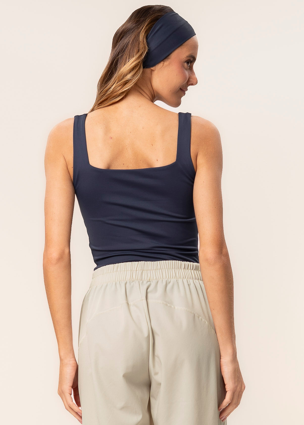 Regata Feminina Squareneck Contour Azul-marinho - Imagem 2