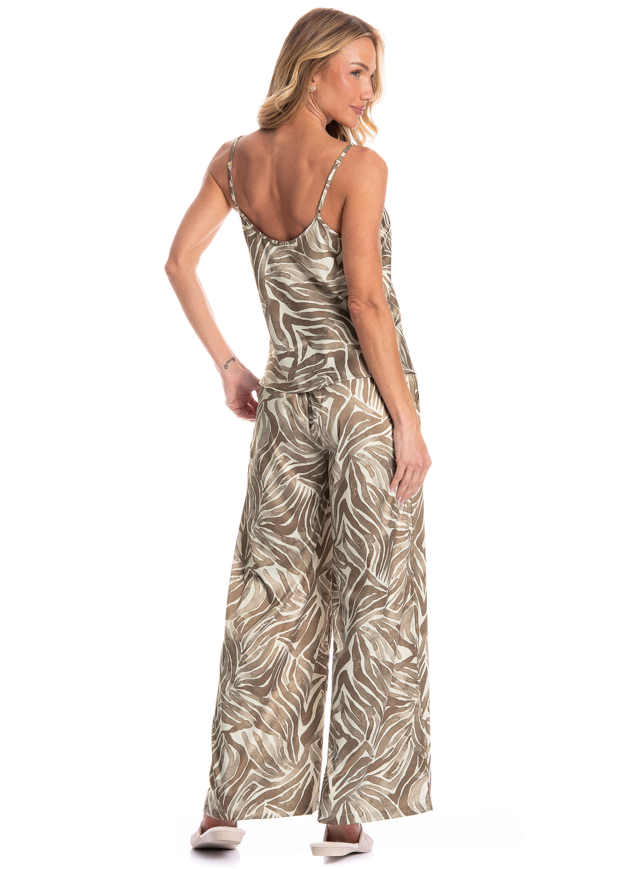 Conjunto Feminino Longo Com Bolso Leona Marrom - Imagem 2